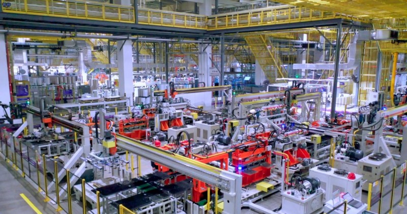 行業(yè)最多！海爾3家工廠獲評工信部首批卓越級智能工廠，技術(shù)服務(wù)的引領(lǐng)作用